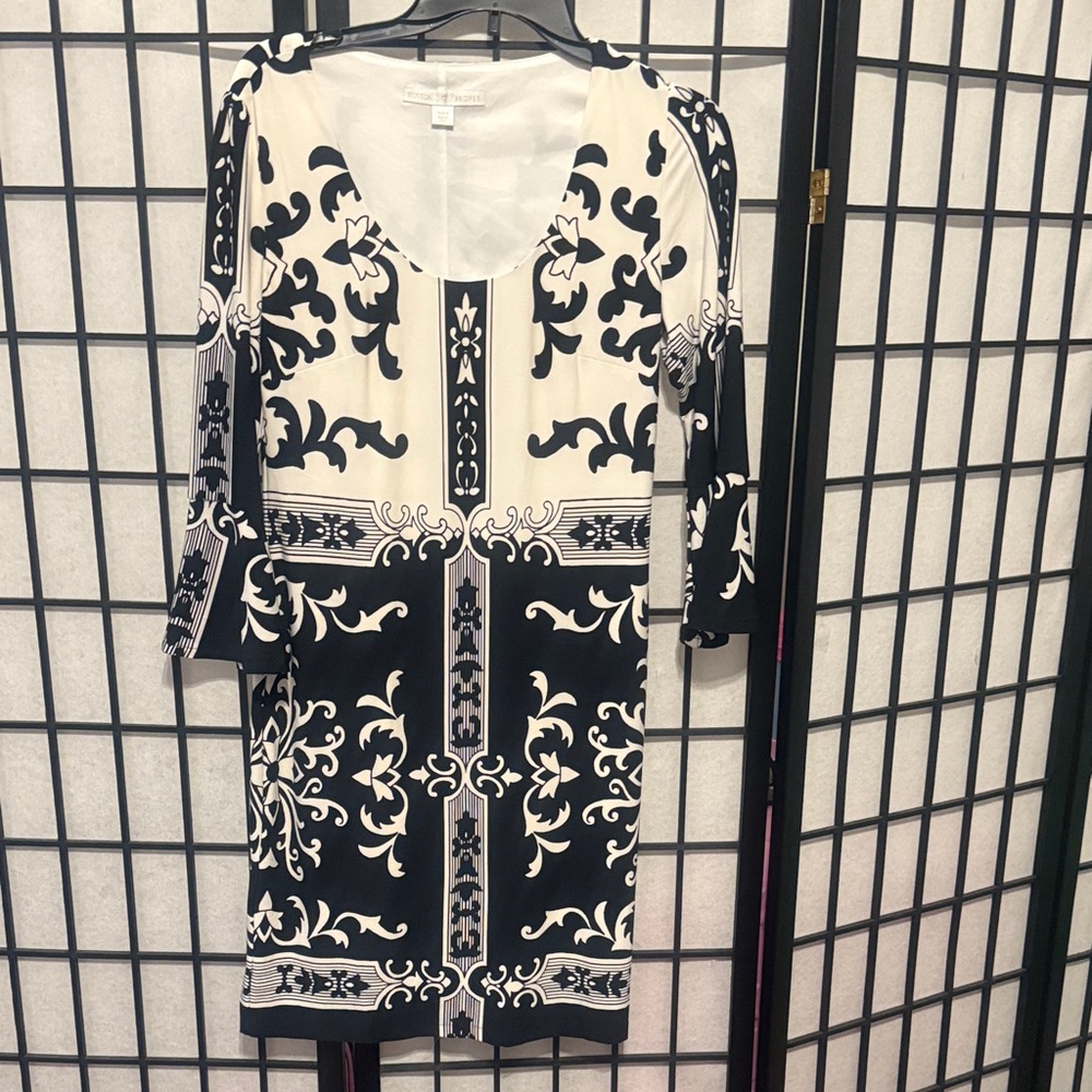 Boston Proper Black and Cream Long Sleeve Dress